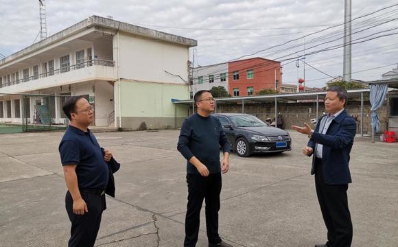 彭伟才调研我校“特立体艺馆”项目建设情况